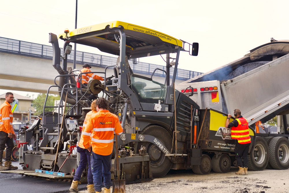 all ash asphalting equipment roller asphalt truck